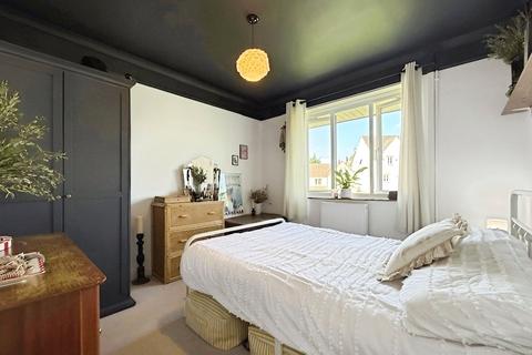 2 bedroom apartment for sale, Melmore Gardens, Cirencester, Gloucestershire, GL7