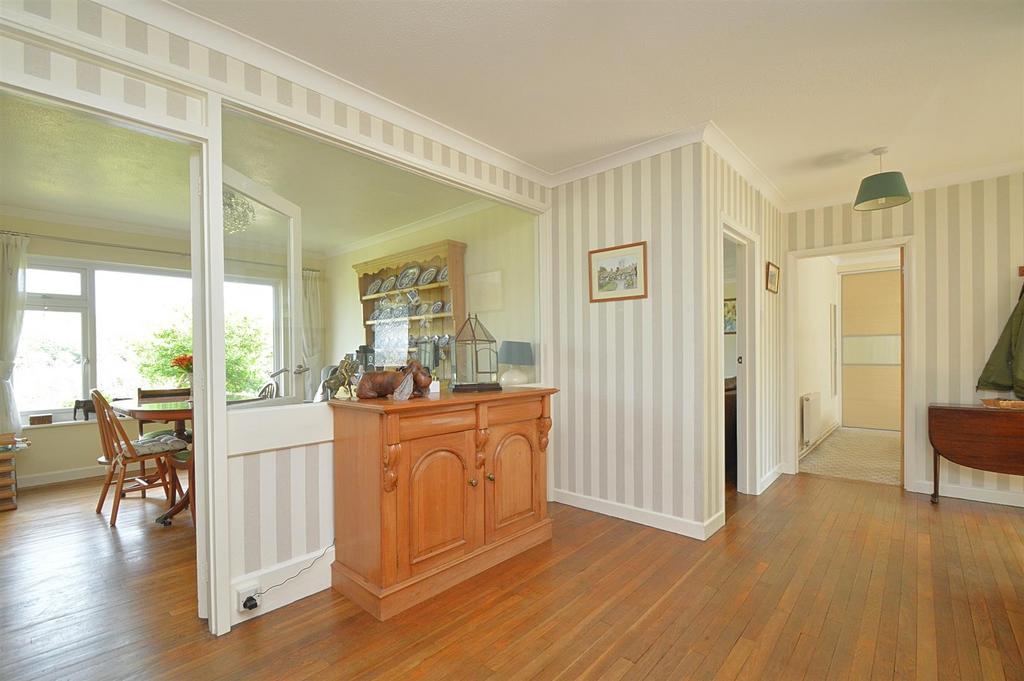Resized Ent Hall.jpg