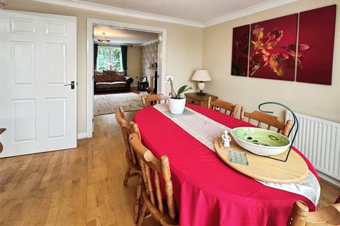 2 Dart Walk, Exeter, EX2 7QF