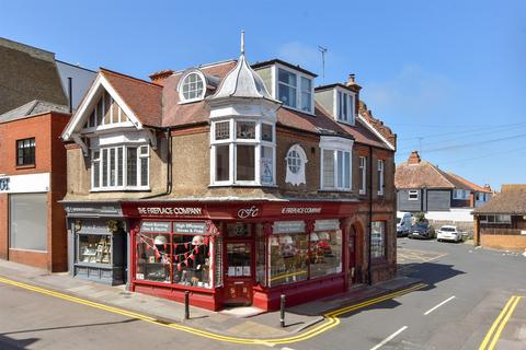 2 bedroom flat for sale, High Street, Broadstairs CT10