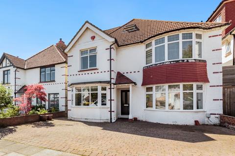 Mansfield Road, Hove, BN3