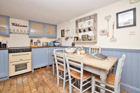 3 bedroom semi-detached house for sale, Serene Place, Broadstairs, CT10