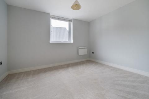 2 bedroom apartment for sale, Christopher Road, East Grinstead, West Sussex