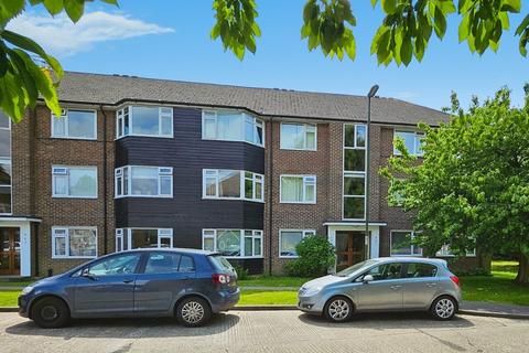 Hurst Court, Horsham, West Sussex