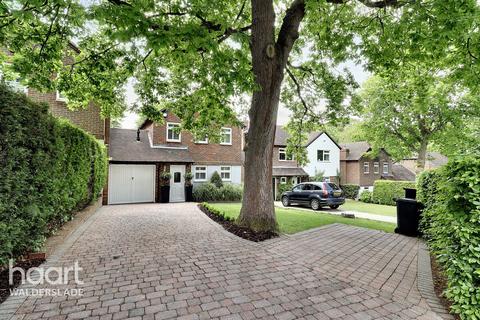 undefined, Sadlers Close, Chatham