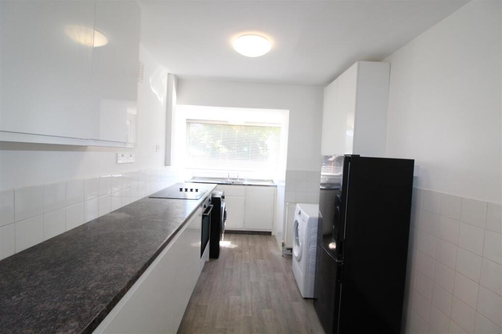 Long Ln, Croydon CR0 7 TE
