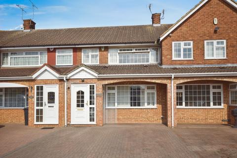 3 bedroom terraced house to rent, Beaumont Drive Northfleet DA11