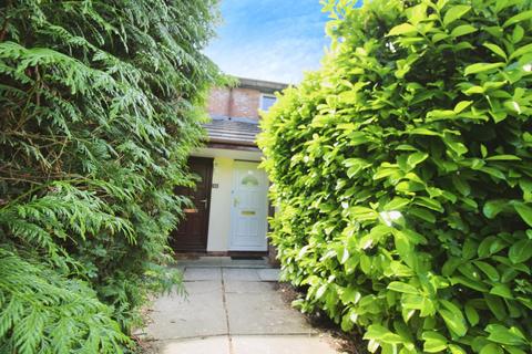 16 Friesland Close, Shaw, Swindon, SN5 5YG