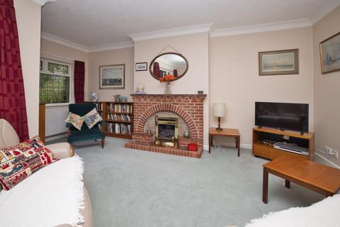 3 bedroom detached house for sale, Bairds Hill, Broadstairs, CT10