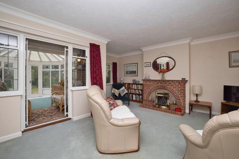 12 Bairds Hill, Broadstairs, CT10 3AA