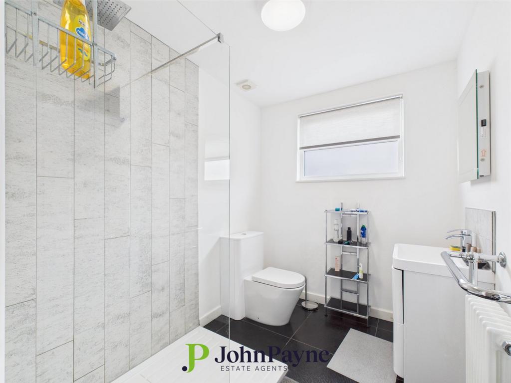 Ensuite Shower Room