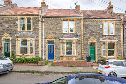 2 bedroom terraced house for sale, Hughenden Road, Horfield, Bristol, BS7