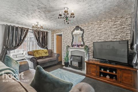 3 bedroom detached house for sale, Claymar Drive, Swadlincote