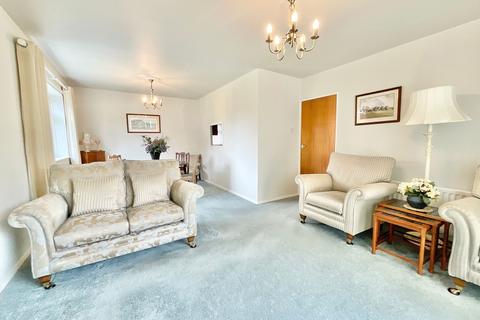 3 bedroom detached house for sale, Meadow View, Yarnfield, ST15