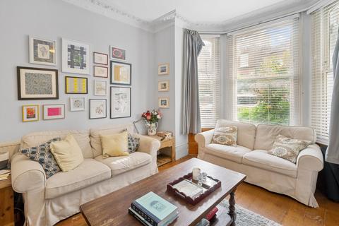 21 Vardens Road, London, SW11 1RQ
