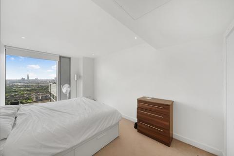 1 bedroom apartment to rent, Landmark East, Marsh Wall E14