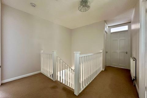 18 Chaffinch Crescent, Billericay, CM11 2YX