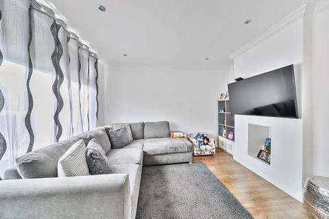undefined, Blairhead Drive, Watford, Hertfordshire