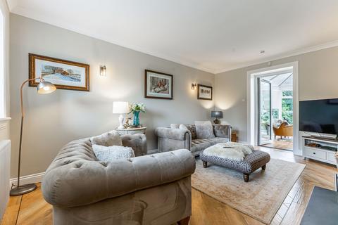 8 Lettoch Terrace, Pitlochry, PH16 5BA