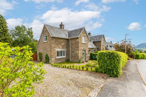 8 Lettoch Terrace, Pitlochry, PH16 5BA