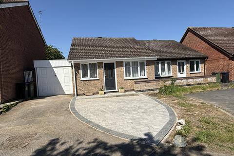 2 bedroom semi-detached bungalow for sale, Best Close, South Wigston, LE18