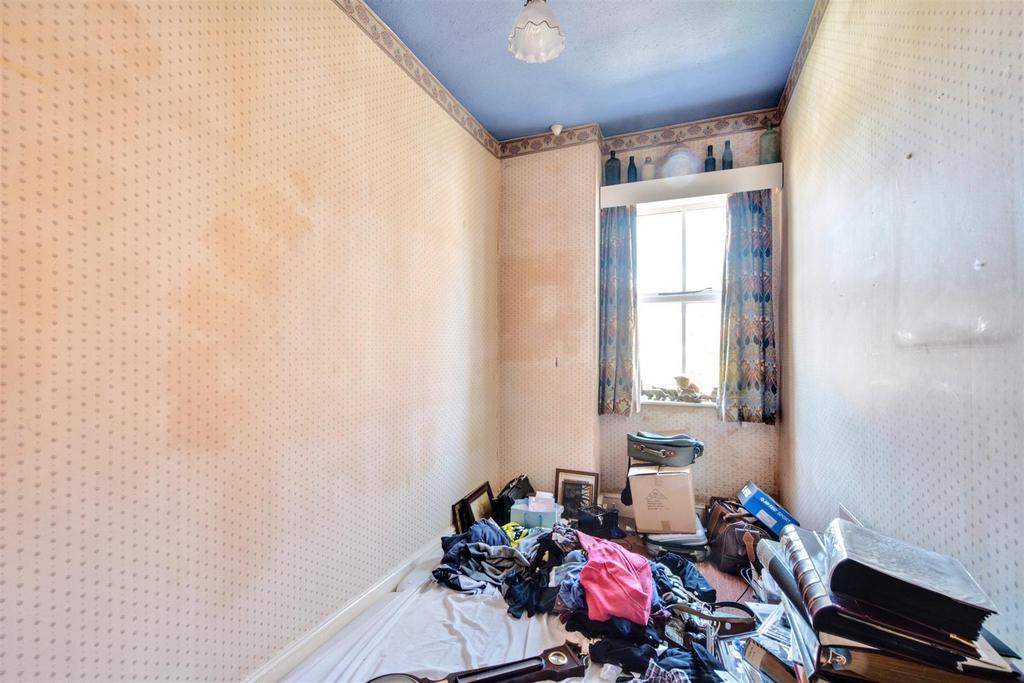 Bedroom 4.jpeg