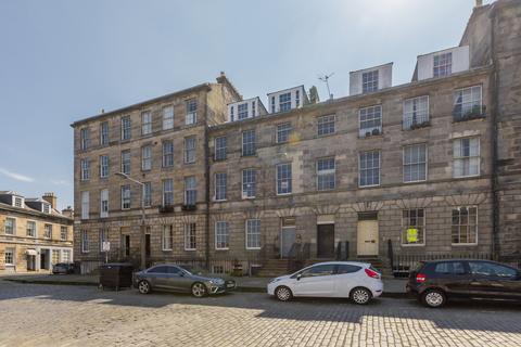 25a Broughton Place, Edinburgh, EH1 3RW