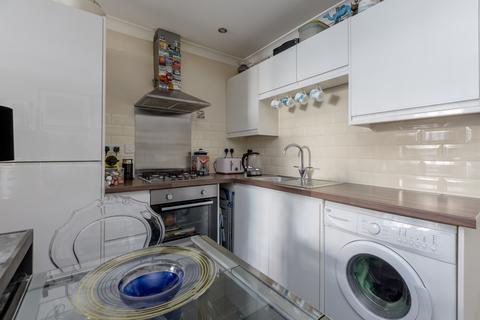 25a Broughton Place, Edinburgh, EH1 3RW