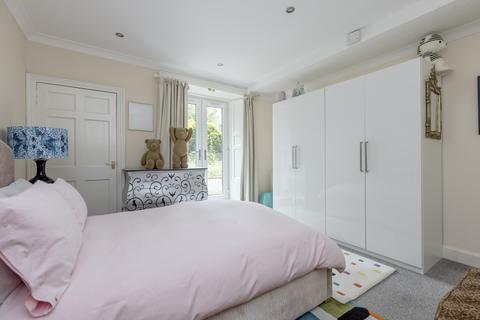 25a Broughton Place, Edinburgh, EH1 3RW