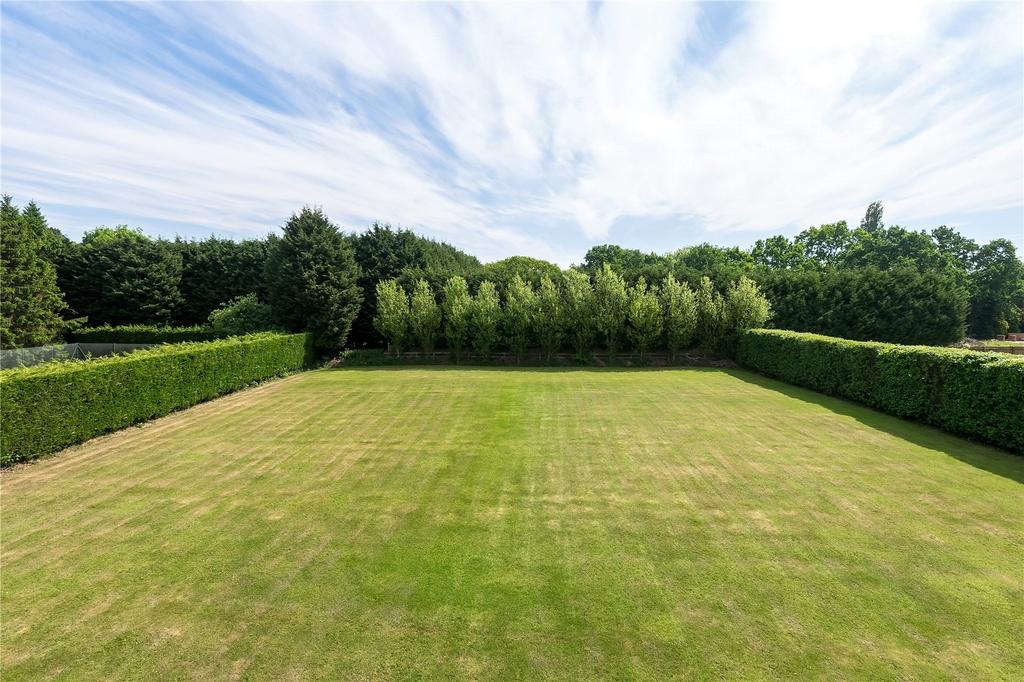 Garden &amp; View