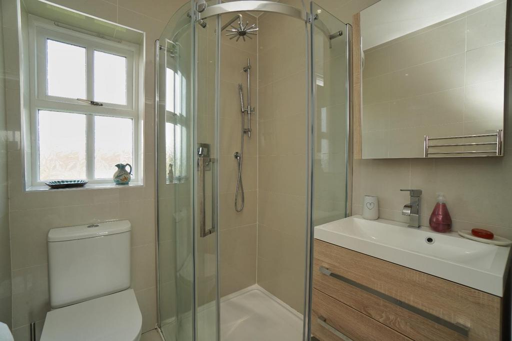 Ensuite