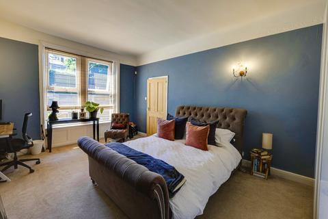 undefined, Town Gate, Calverley, Pudsey, West Yorkshire, LS28