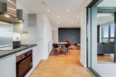 2 bedroom apartment to rent, Carrara Tower, 250 City Road, Islington EC1V