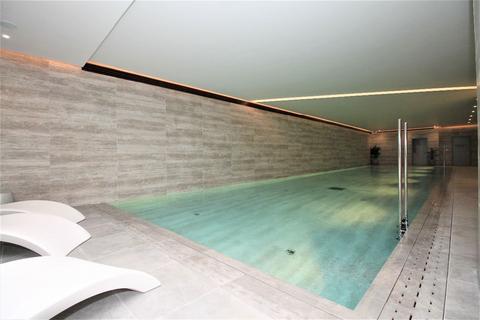2 bedroom apartment to rent, Carrara Tower, 250 City Road, Islington EC1V