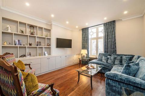 undefined, Montagu Mansions, London W1U