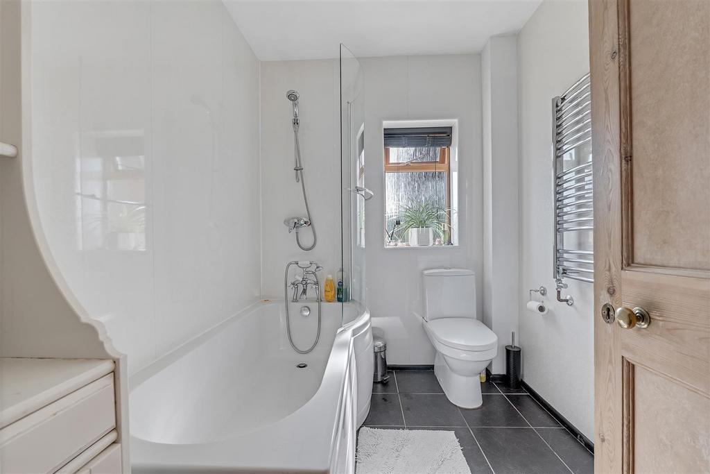 Ground floor bathroom