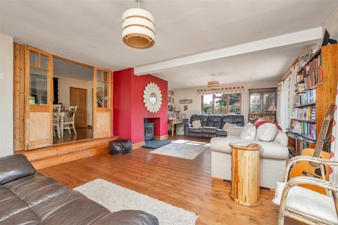 4 bedroom detached house for sale, Maplebeck Road, Caunton