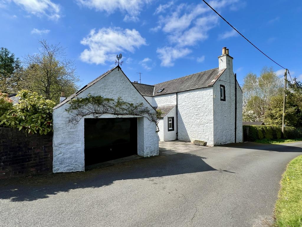 Kirkmulloch, 1 Wayside, Dalry - Williamson and Hen