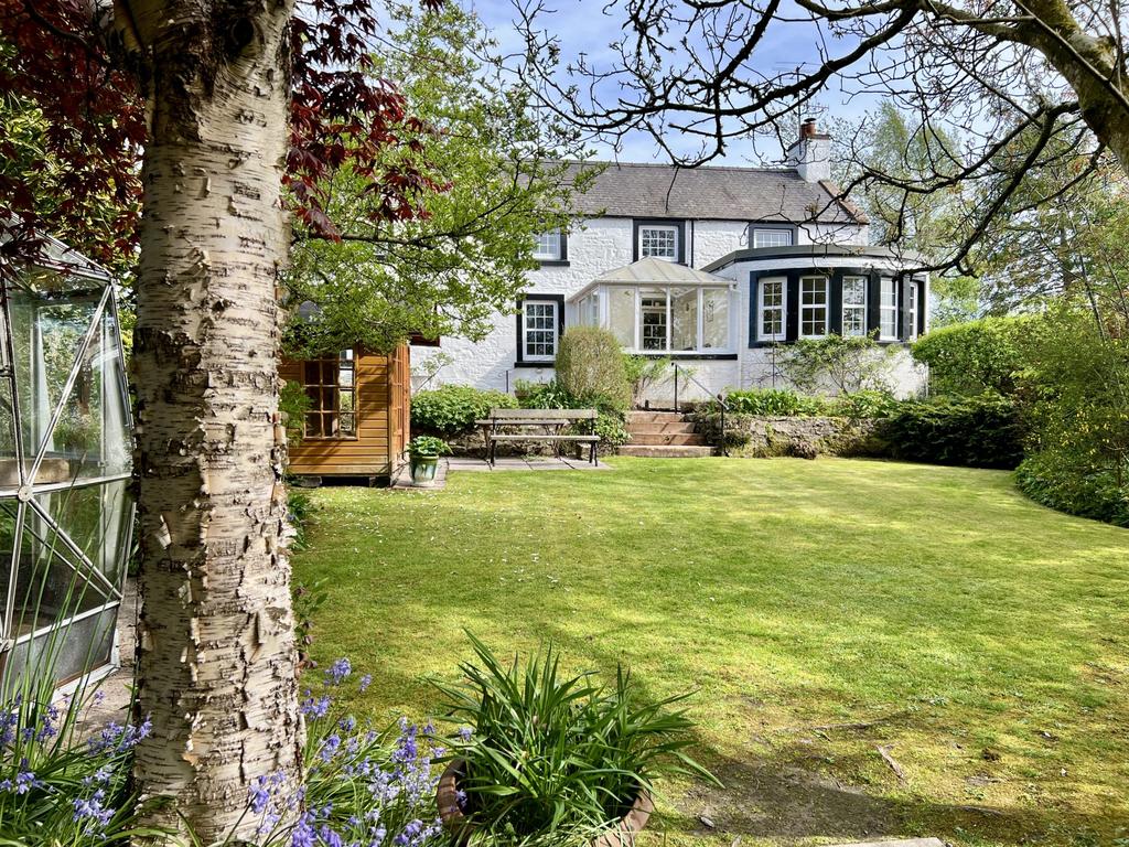 Kirkmulloch, 1 Wayside, Dalry - Williamson and Hen
