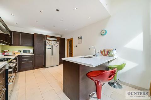 12 Lyndhurst Road, Bexleyheath, DA7 6DF