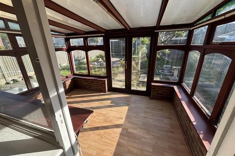 2 bedroom semi-detached bungalow for sale, Minterne Avenue, Sittingbourne, Kent
