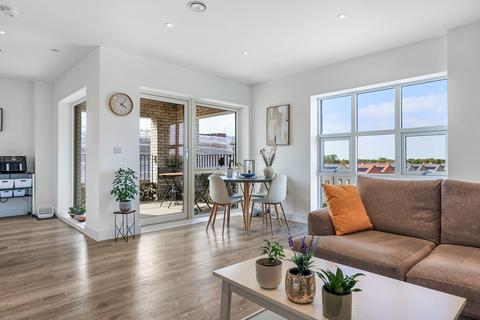 2 bedroom apartment for sale, Marleigh Avenue, Cambridge