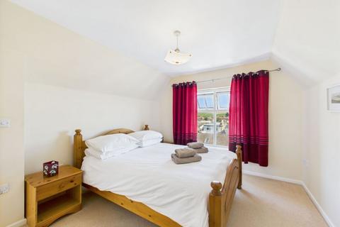 3 bedroom apartment for sale, 24 St.Johns, Albion Place