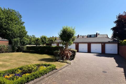 undefined, Cambridge Road, Southport PR9