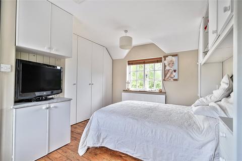 2, Ham Barn Cottages Farnham Road, Liss, GU33 6LB