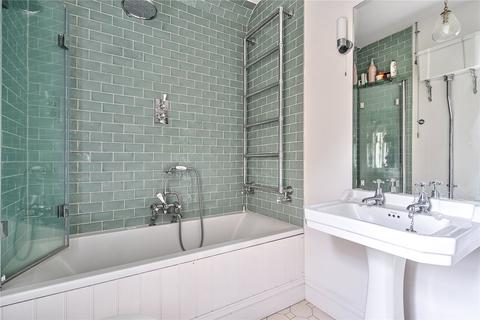 2, Ham Barn Cottages Farnham Road, Liss, GU33 6LB