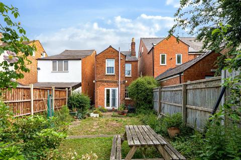 62 Brook Street, Gloucester, GL1 4XB