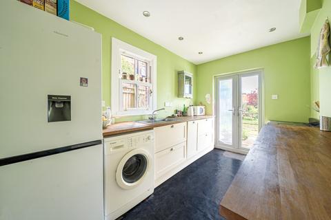 62 Brook Street, Gloucester, GL1 4XB