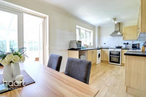 5 Ivy Road, Thorne, Doncaster, DN8 4HP