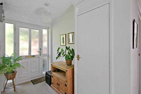 21 Bayhams Field, Sharpthorne, East Grinstead, RH19 4PZ